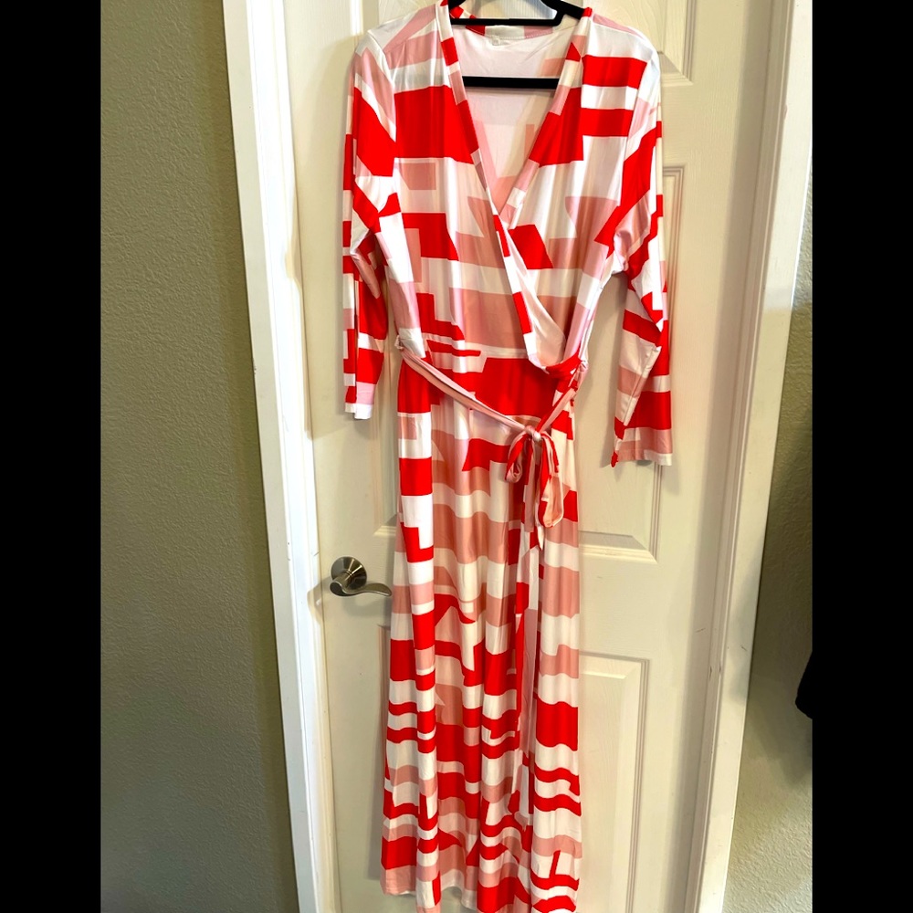 NWT wrap maxi plus size dress , butter soft stretchy material